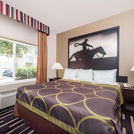 Super 8 By Wyndham Fort Worth North Экстерьер фото