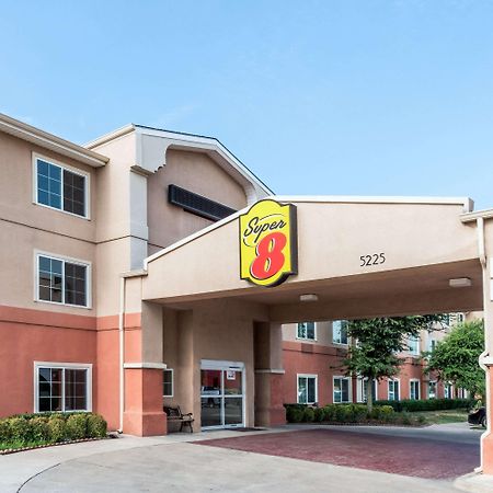 Super 8 By Wyndham Fort Worth North Экстерьер фото