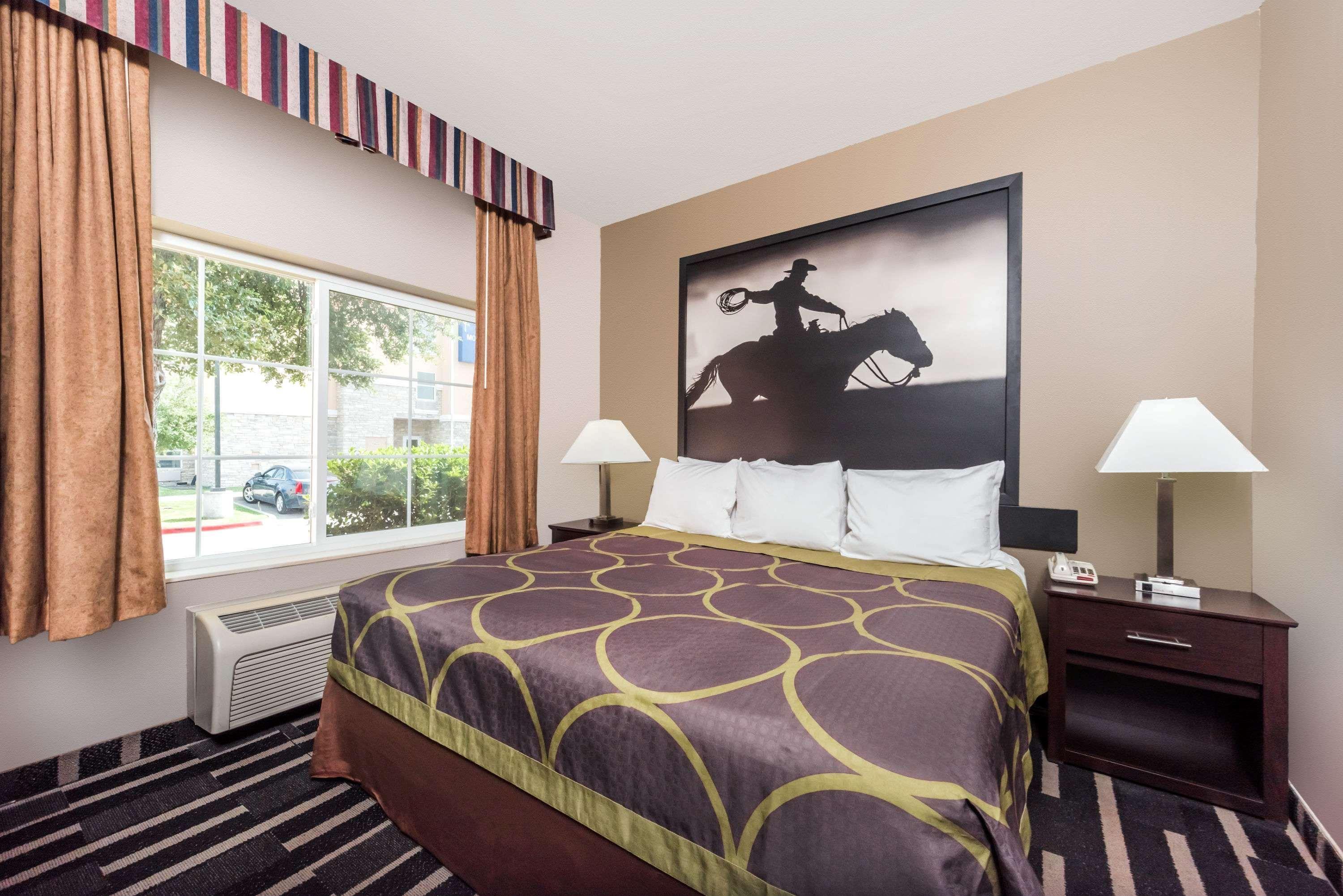 Super 8 By Wyndham Fort Worth North Экстерьер фото